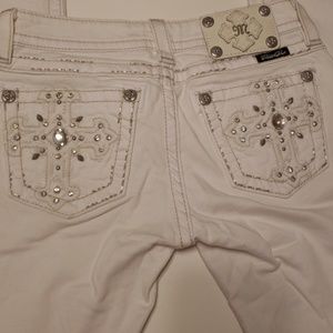 Miss me white Jean's with cross on pockets
